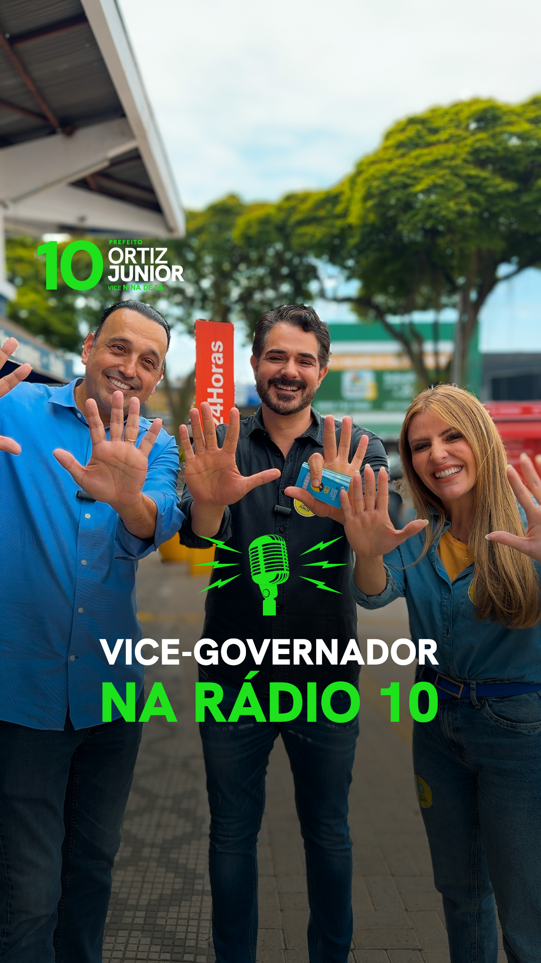 Rádio 10 com Vice-Governador @felicioramuth 🎙️ Que alegria recebê-lo aqui em Taubaté para discutir sobre o futuro da nossa cidade e como juntos podemos devolver o orgulho aos taubateanos. Juntos, é 10! 💙